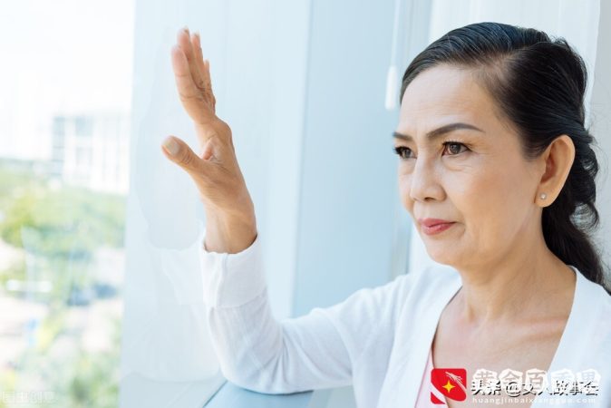 女人六十岁还能赚钱养家的三个职业！既体面，又自由