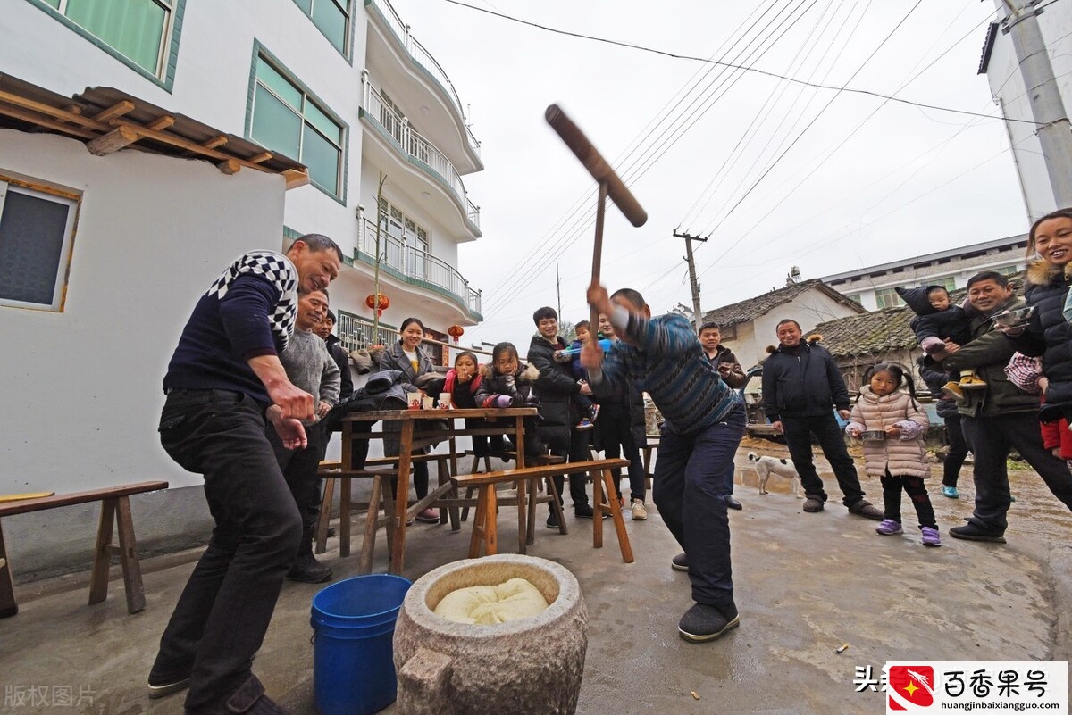 农村一户多宅怎么分户？需要哪些条件？房屋怎么处理？