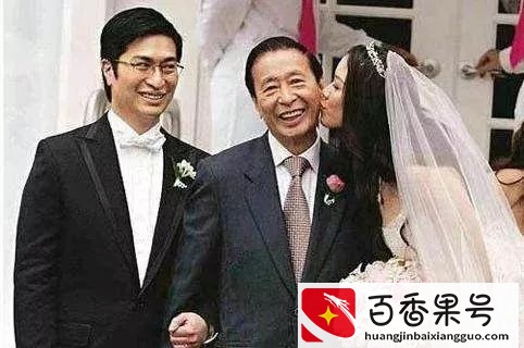 “天选之女”徐子淇上位史，李兆基“钦点”儿媳，为嫁豪门动祖坟