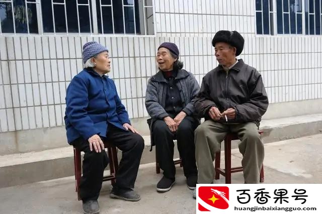 在农村，怎么对付“不讲理”的邻居？村民们看看