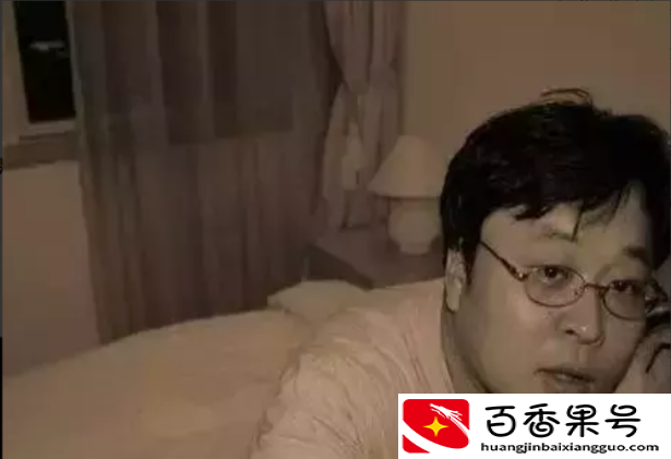 罗永浩妻子：不要房不要车，为丈夫担保9600万，她比罗永浩还"轴"