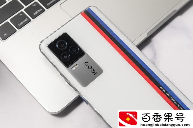 vivo和oppo手机哪个好一点